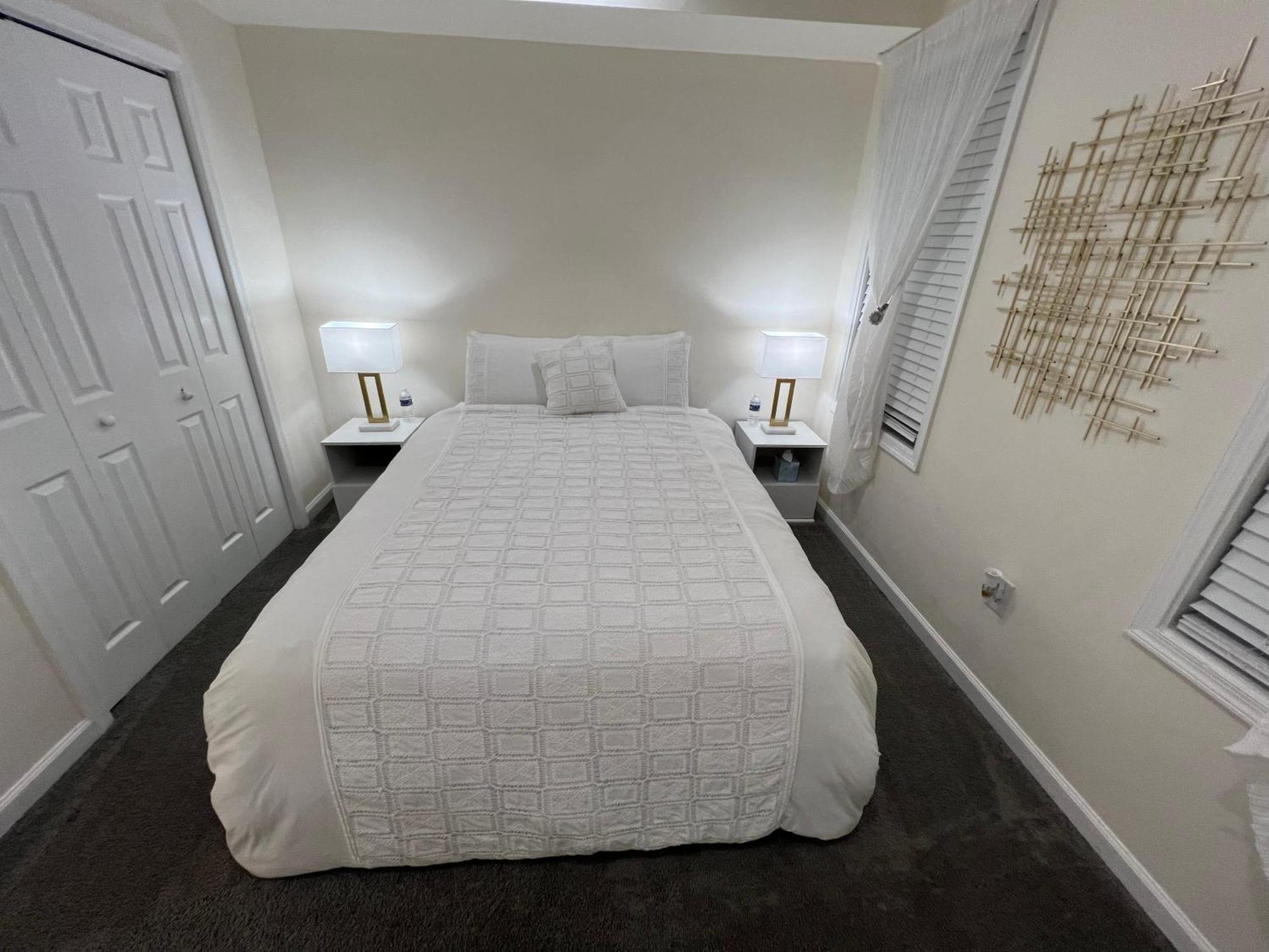 Chic 3 Bedroom House In