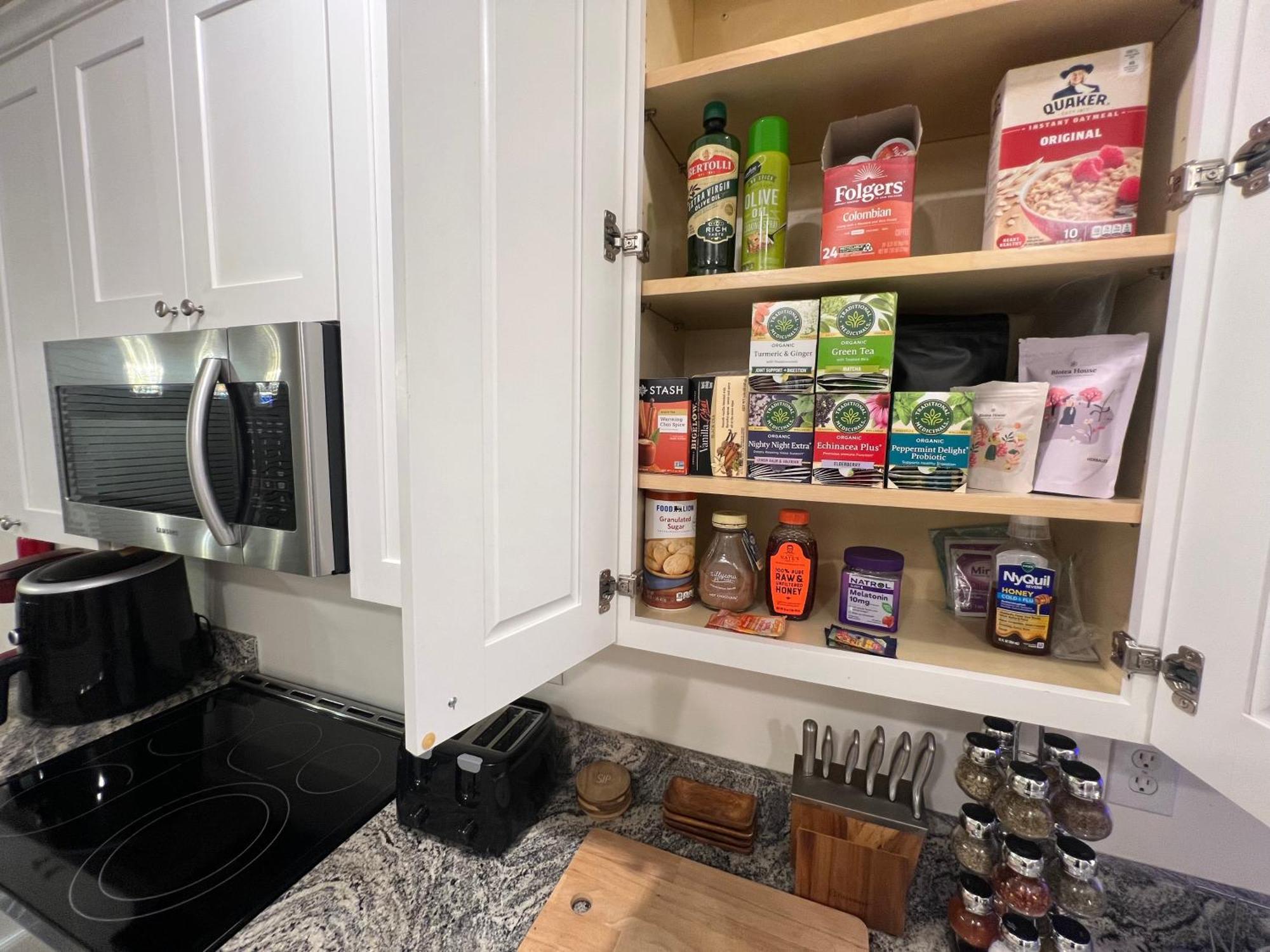 Chic 3 Bedroom House In * Baltimore
